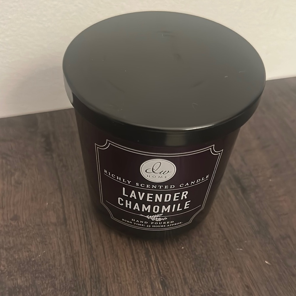 DW Home Black Candle